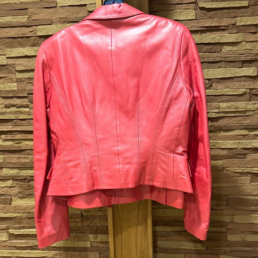 Cache Genuine Leather Women's Pink 2PC MINI Skirt & Blazer Suit - Picture 10 of 12